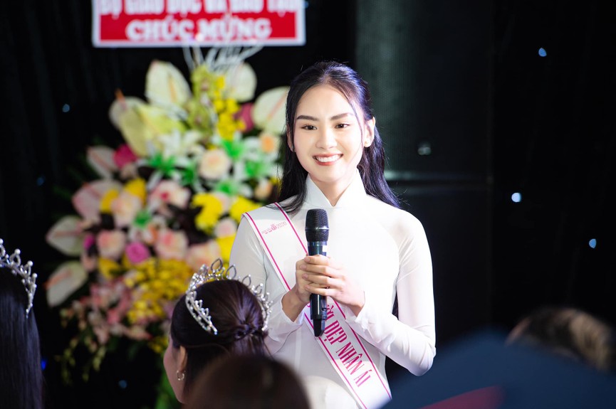 Người đẹp Nhân ái Huỳnh Nguyễn Mai Phương: Khi nhẹ nhàng như sương mai, khi sexy biến hóa - ảnh 4