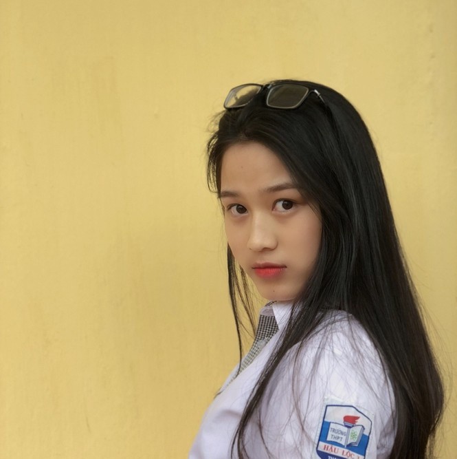 Mặt mộc xinh tươi, đáng yêu của Hoa hậu Đỗ Thị Hà thời cấp 3 - ảnh 1