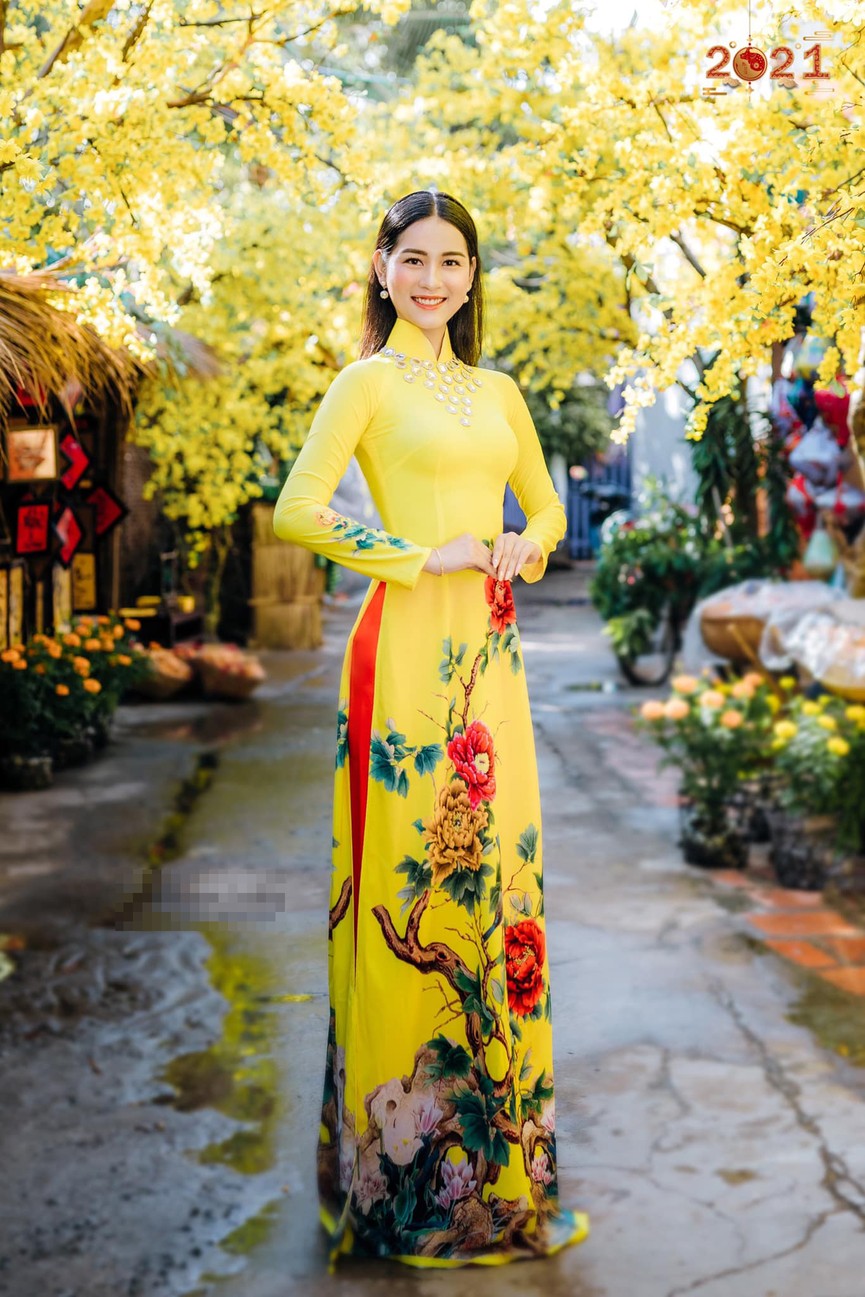 Top 5 Người đẹp Biển HHVN 2020 khoe đường cong quyến rũ với áo dài - ảnh 3