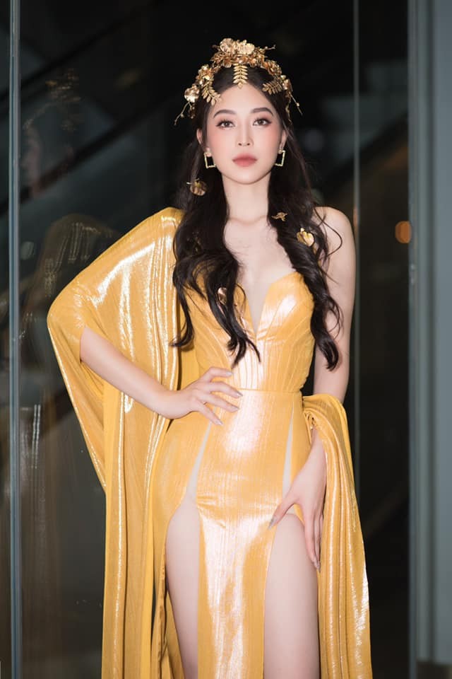 Á hậu Phương Nga diện đầm vàng hóa nữ thần kiêu sa - ảnh 5