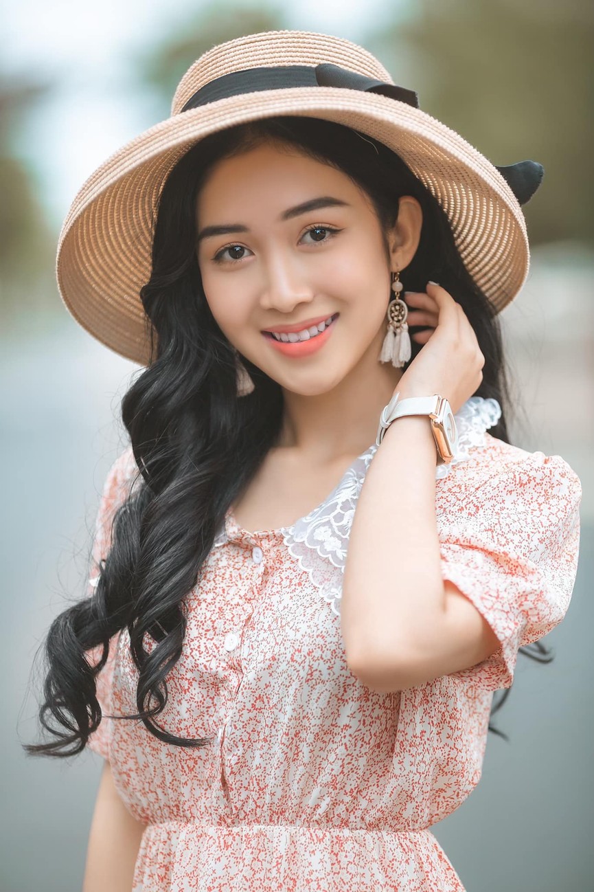 Hoa khôi 10X trường HUTECH chạm ngõ phim truyền hình - ảnh 3