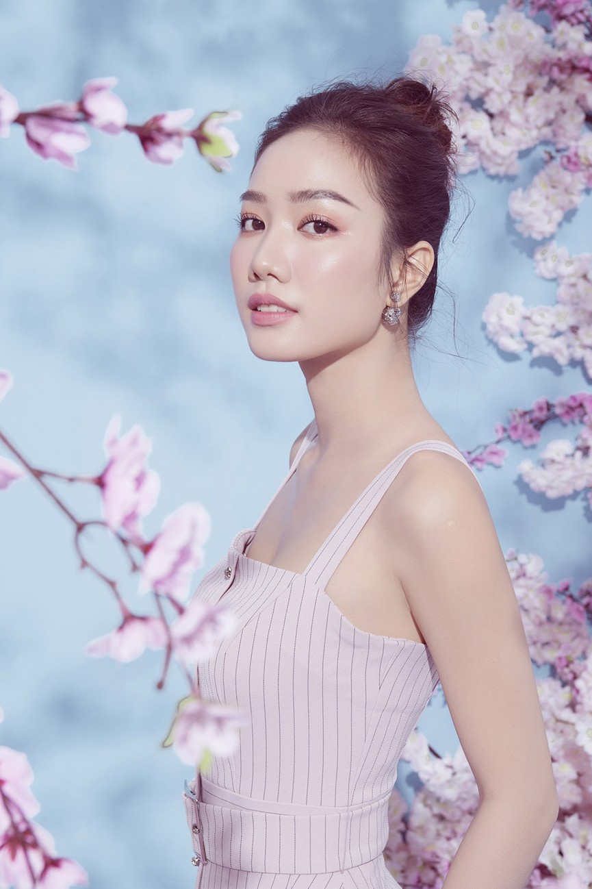 Người đẹp khả ái Hồng Tuyết đẹp mơ màng với gam màu pastel - ảnh 7