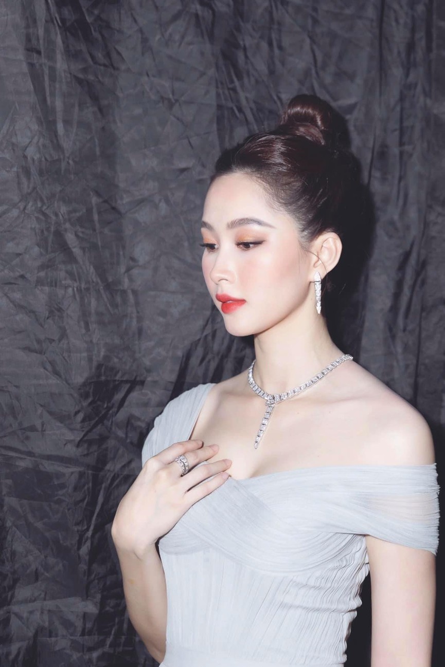 Sắc vóc Hoa hậu Đặng Thu Thảo sau 8 năm đăng quang, làm mẹ 2 con vẫn gây ngưỡng mộ - ảnh 4