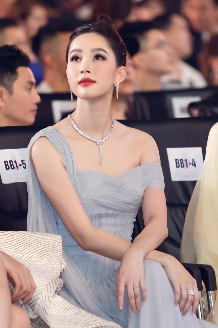 Sắc vóc Hoa hậu Đặng Thu Thảo sau 8 năm đăng quang, làm mẹ 2 con vẫn gây ngưỡng mộ - ảnh 2