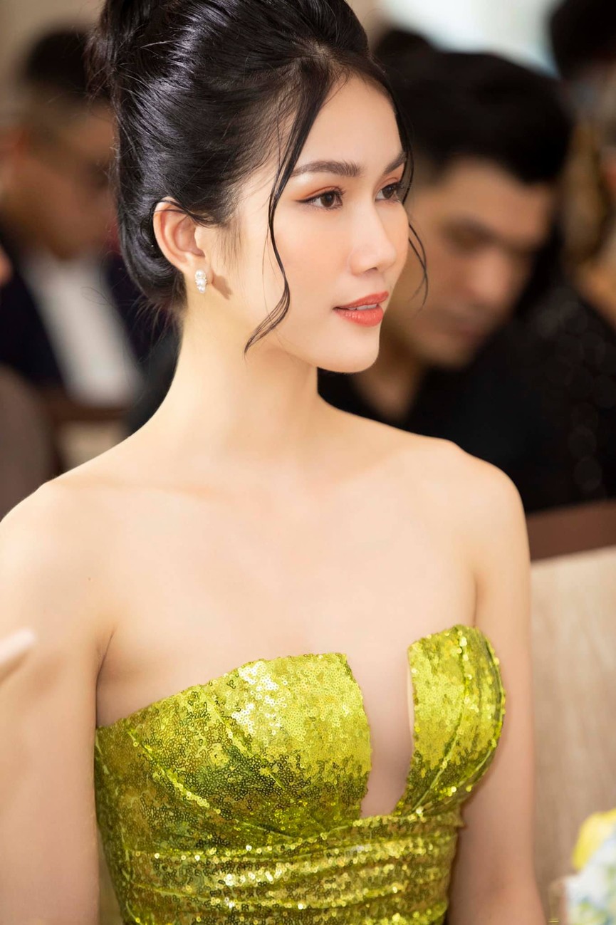 'Á hậu học giỏi' Phương Anh ngày càng 'lột xác' nóng bỏng - ảnh 2