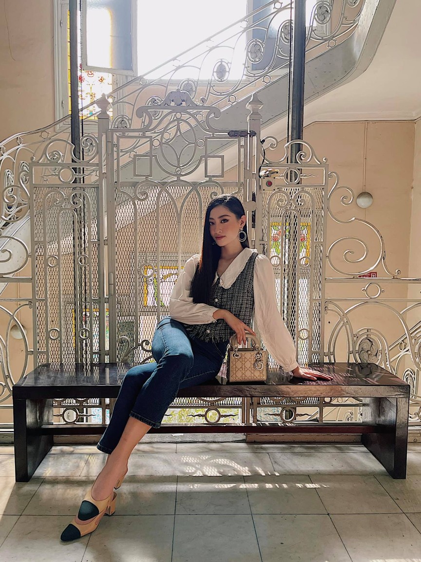 'Á hậu học giỏi' Phương Anh ngày càng 'lột xác' nóng bỏng - ảnh 7