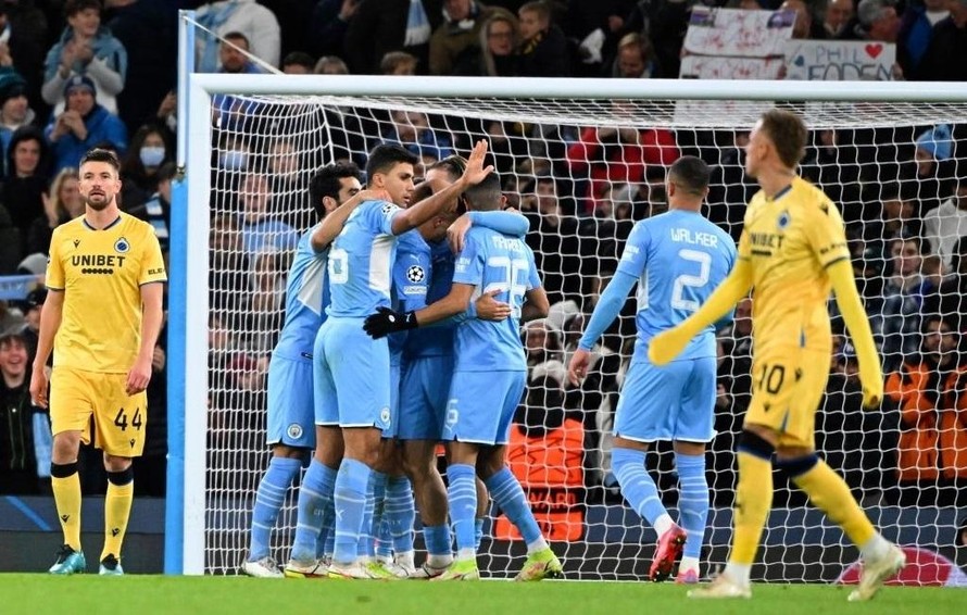 Đại thắng 4-1, Man City chiếm ngôi đầu bảng của PSG