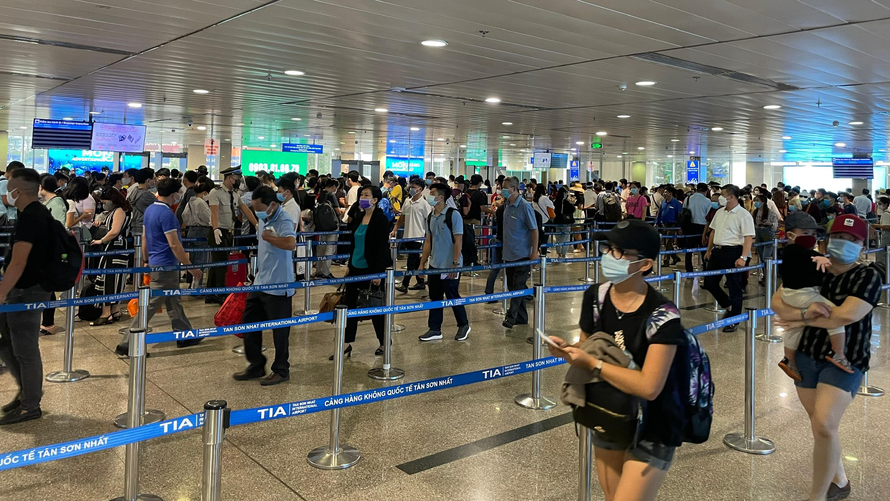 Sân bay Tân Sơn Nhất đón lượng khách cao nhất từ trước tới nay trong dịp nghỉ lễ 30/4 vừa qua.