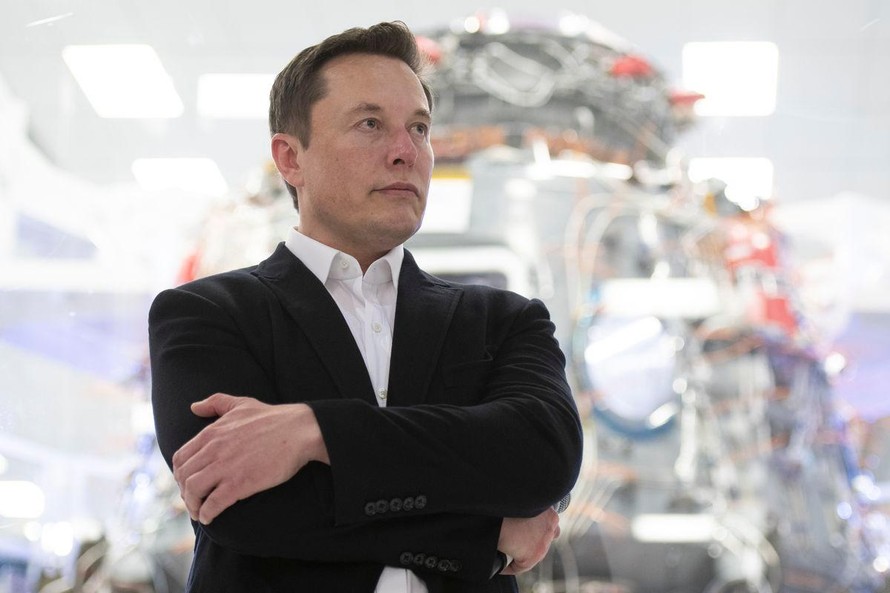 Elon Musk đã bán số cổ phiếu trị giá 1,1 tỷ USD!