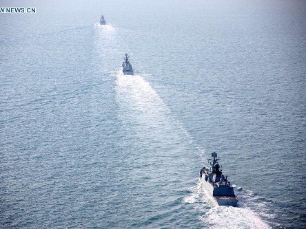 Hạm đội Hải quân của Giải phóng quân Trung Quốc (PLA) vừa rời một cảng quân sự ở thành phố Thanh Đảo, phía đông Trung Quốc, chuẩn bị tập trận rầm rộ trên biển Tây Thái Bình Dương