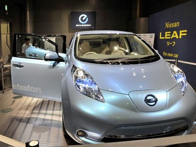 Nissan Leaf - ‘Xe của năm 2011’ tại châu Âu