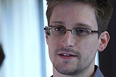 Snowden: 'Ván cờ người' Mỹ-Nga-Trung