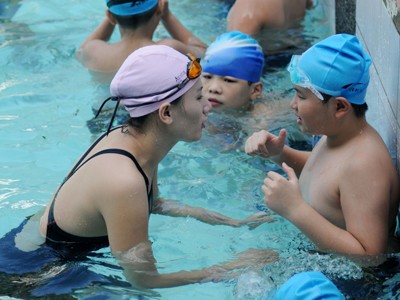 Dạy bơi miễn phí cho trẻ em trên địa bàn Hà Nội