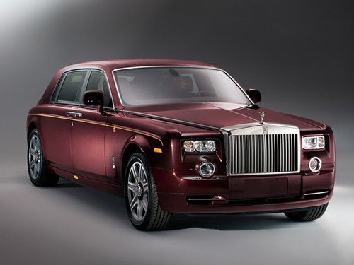Rolls-Royce bản ‘mãnh long’ đắt hàng tại Trung Quốc