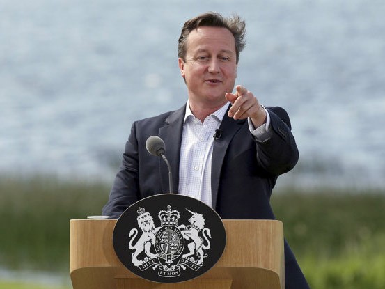 Thủ tướng Anh David Cameron phát biểu trong cuộc họp báo tại hội nghị thượng đỉnh G8 hôm 18/6