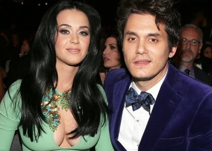 Katy Perry bí mật đính hôn với John Mayer