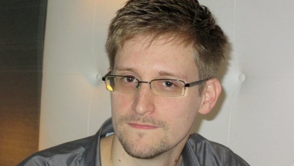 Quốc hội Nga bất ngờ mời Snowden hợp tác