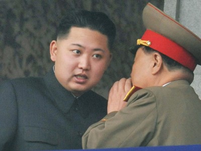 Kim Jong Un hiếm khi xuất hiện một mình