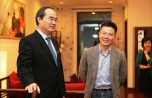 Phó Thủ tướng Nguyễn Thiện Nhân đến trao nhà cho GS Ngô Bảo Châu