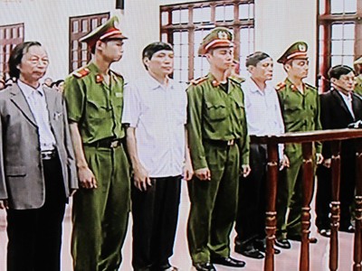 Cựu Chủ tịch Tiên Lãng bị đề nghị án treo 15-18 tháng