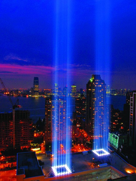 Nước Mỹ tưởng niệm 10 năm khủng bố 11-9: Căng như dây đàn