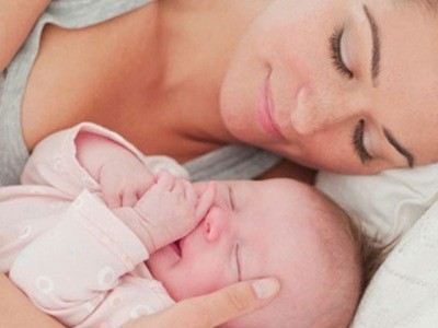 Những việc mẹ bầu nên làm ngay sau khi sinh mổ