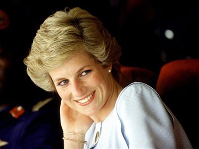 Công nương Diana 'bị một binh sĩ ám sát'