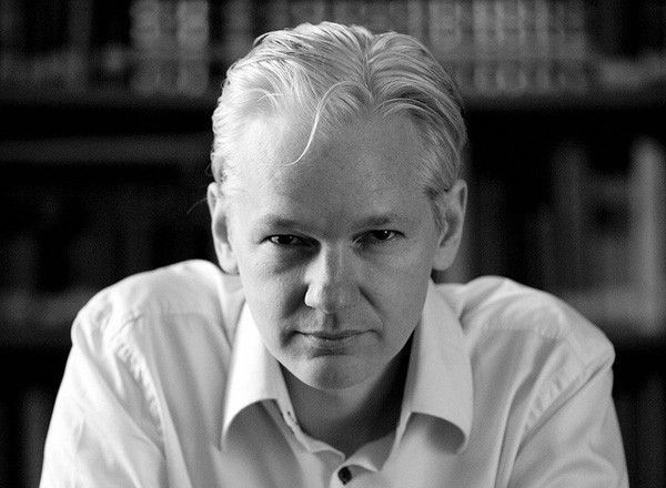 Assange bị biệt giam như thế nào?
