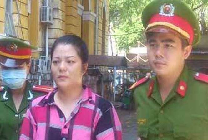 Nguyễn Thị Thanh Hoa tại 1 lần hầu tòa. Ảnh: Tân Châu