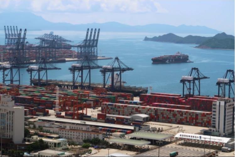 Một cảng hàng hoá ở Thâm Quyến, Trung Quốc. (Ảnh: Reuters)