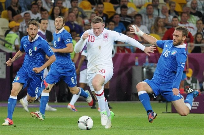 Rooney đã có 9 trận liền không ghi bàn ở World Cup