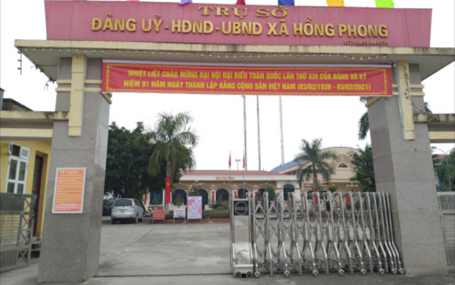 Trụ sở UBND xã Hồng Phong. Ảnh: Hữu Quân