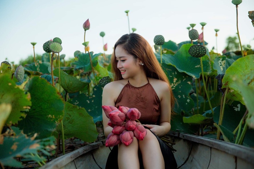 Cô gái của miền ‘cát và nắng’ quyết tâm chinh phục vương miện Hoa hậu Việt Nam 2020 
