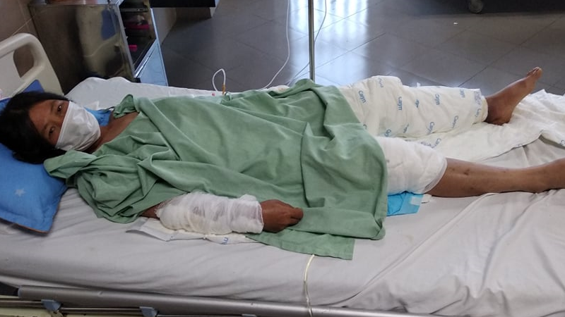 Bà Hường đang được cấp cứu tại bệnh viện đa khoa tỉnh Lạng Sơn. Ảnh: ĐK