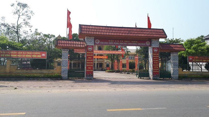 UBND xã Thạch Bằng nay là UBND thị trấn Lộc Hà.