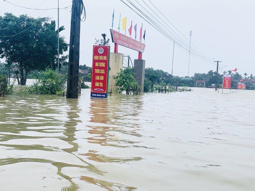 200.000 học sinh ở Hà Tĩnh sẽ nghỉ học do mưa lũ