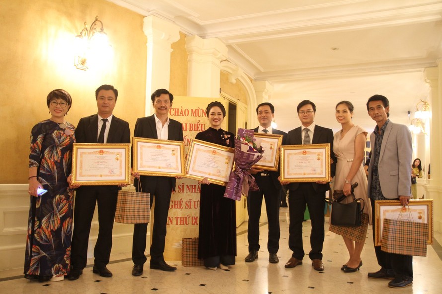 Nhà hát Kịch Việt Nam có tới 9 nghệ sĩ được phong tặng danh hiệu đợt này