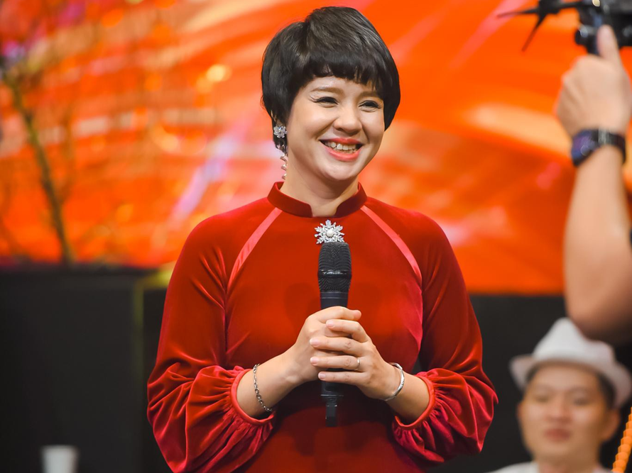 Nhà báo Đặng Diễm Quỳnh, Trưởng Ban Thanh thiếu niên VTV