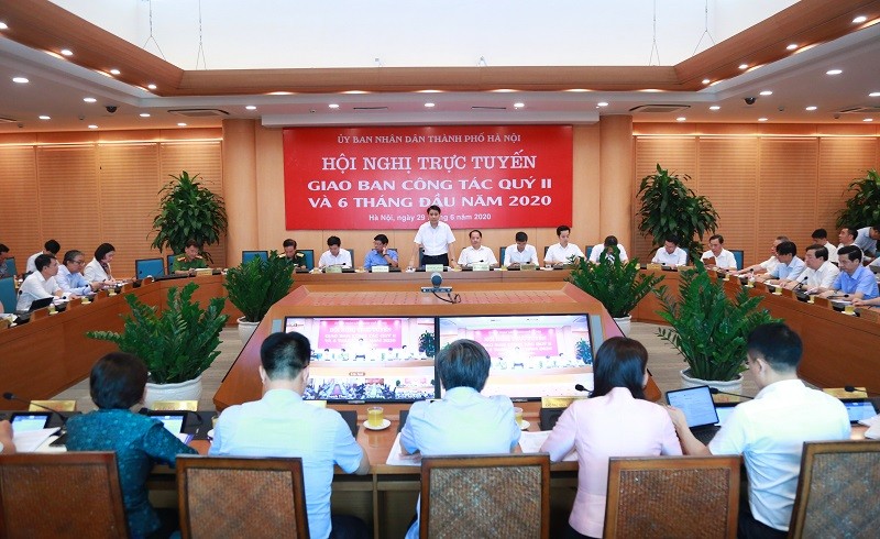 UBND TP Hà Nội giao ban công tác quý 2 và 6 tháng đầu năm 2020 dưới sự chủ trì của Chủ tịch UBND TP Nguyễn Đức Chung.
