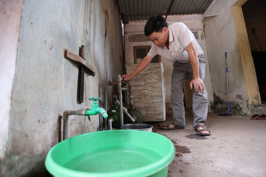 Người dân ngoại thành Sóc Sơn đa phần vẫn sinh hoạt bằng nguồn nước giếng khoan không đảm bảo