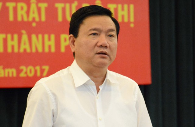 Ông Đinh La Thăng bị cảnh cáo, cho thôi chức Uỷ viên Bộ Chính trị.
