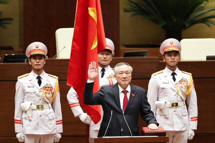 Chánh án TAND tối cao Nguyễn Hòa Bình tuyên thệ nhậm chức (Ảnh: Như Ý)