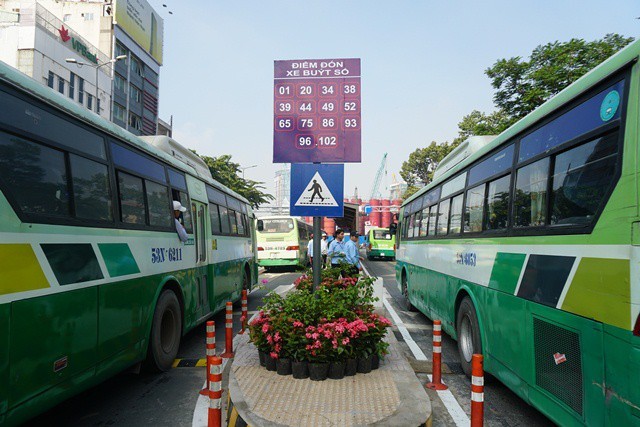 TPHCM dừng toàn bộ xe buýt công cộng từ ngày 1/4