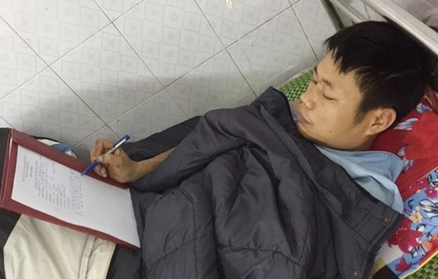 Đối tượng Nguyễn Minh Hùng khai nhận hành vi của mình tại bệnh viện