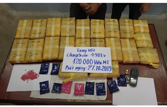 Ngăn chặn 120 nghìn viên ma túy vào Việt Nam