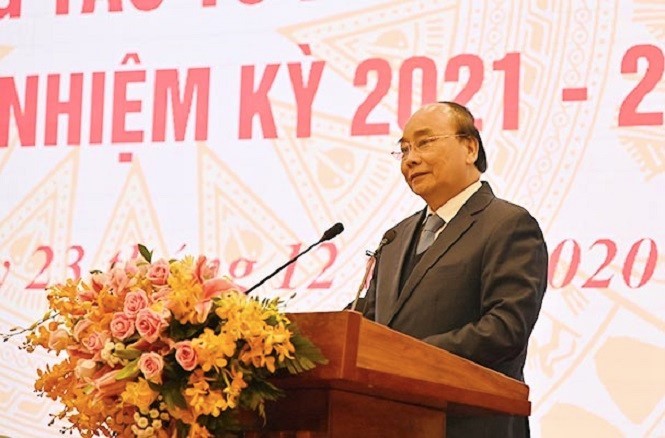 Thủ tướng Nguyễn Xuân Phúc phát biểu tại Hội nghị. Ảnh Bộ Tư pháp.