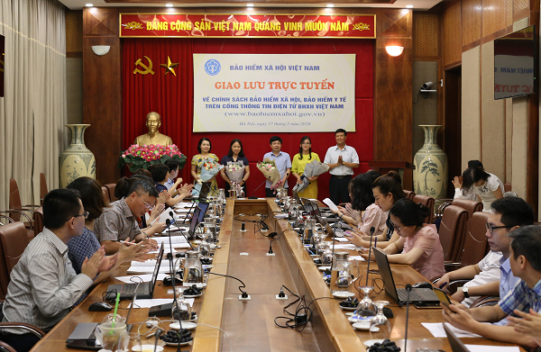 BHXH Việt Nam: Giao lưu trực tuyến về chính sách BHXH, BHYT