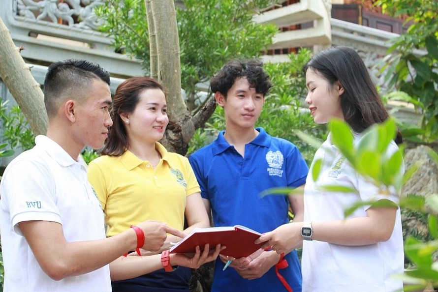 Bà Rịa - Vũng Tàu hỗ trợ sinh viên nghèo gần 12 triệu đồng/năm