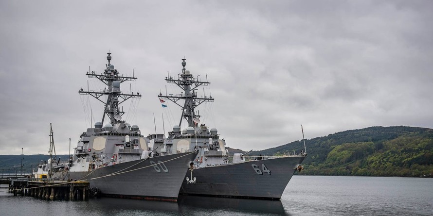 Hai tàu lớp Arleigh-Burke của Mỹ