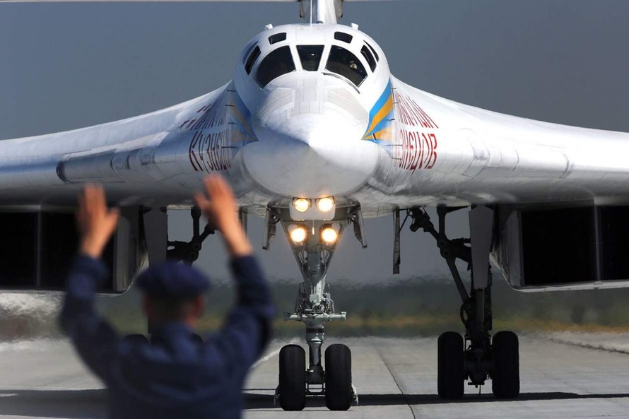 Chiếc Thiên nga trắng của Không quân Nga